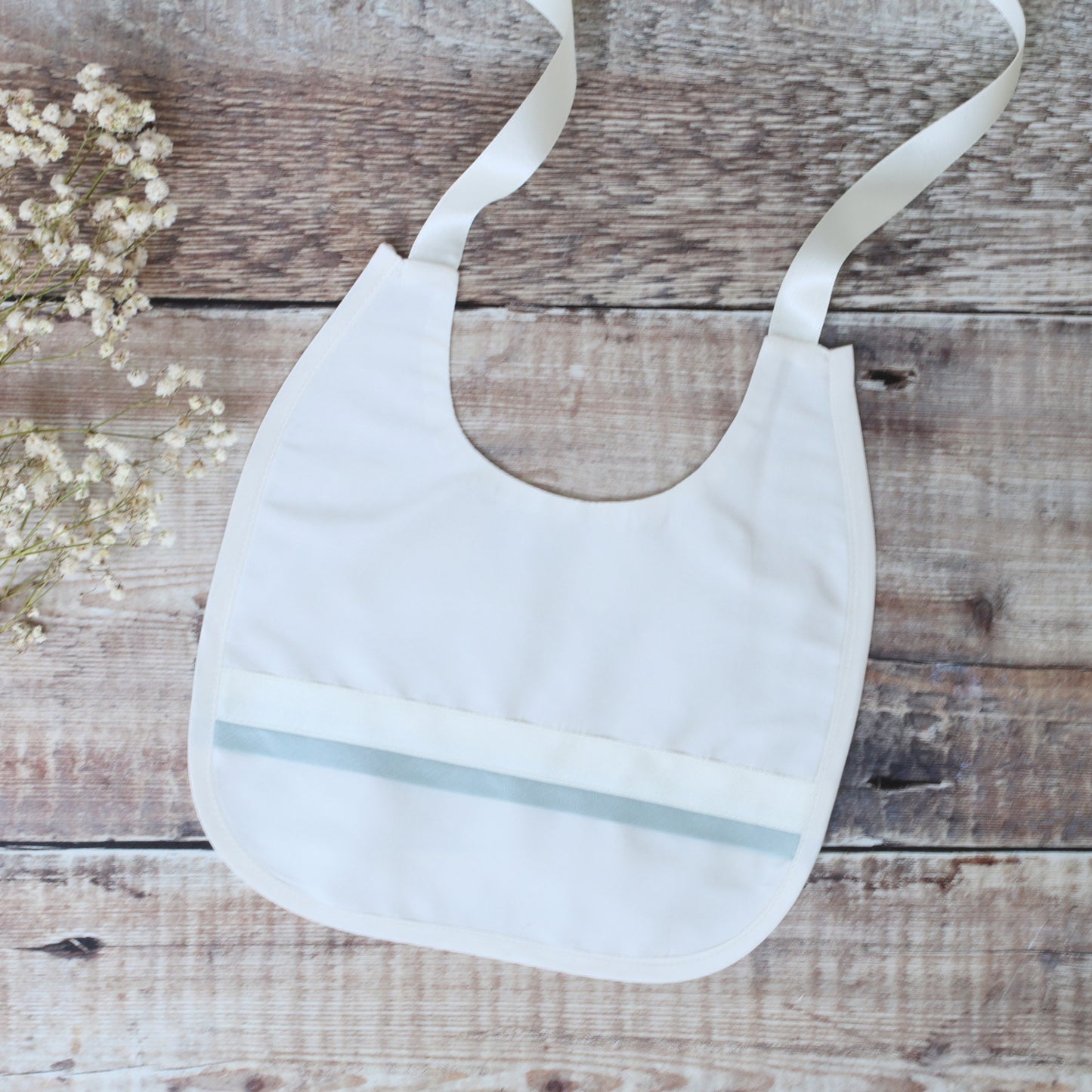 Echo Bib