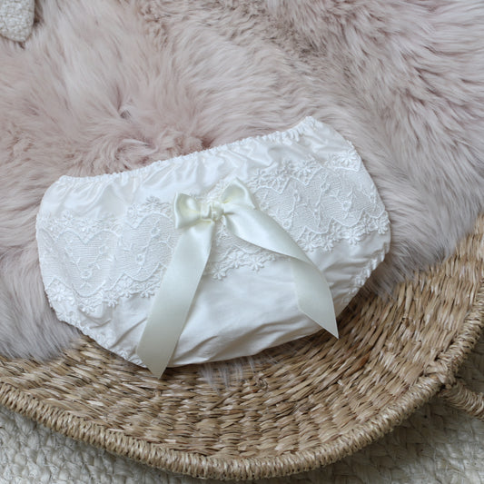 Lucy Nappy Cover